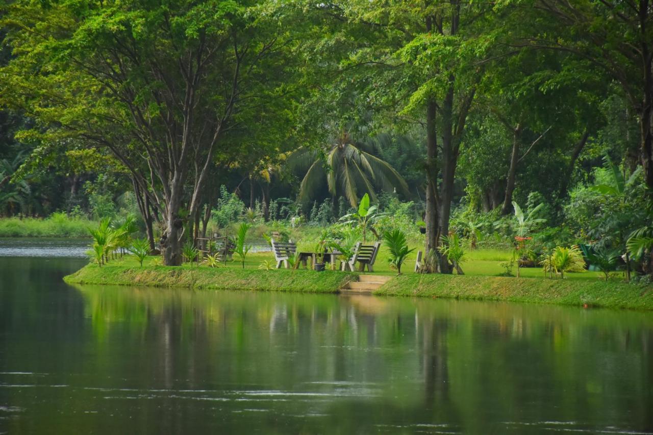 Canal Side Safari Resort Удавалаве Екстер'єр фото
