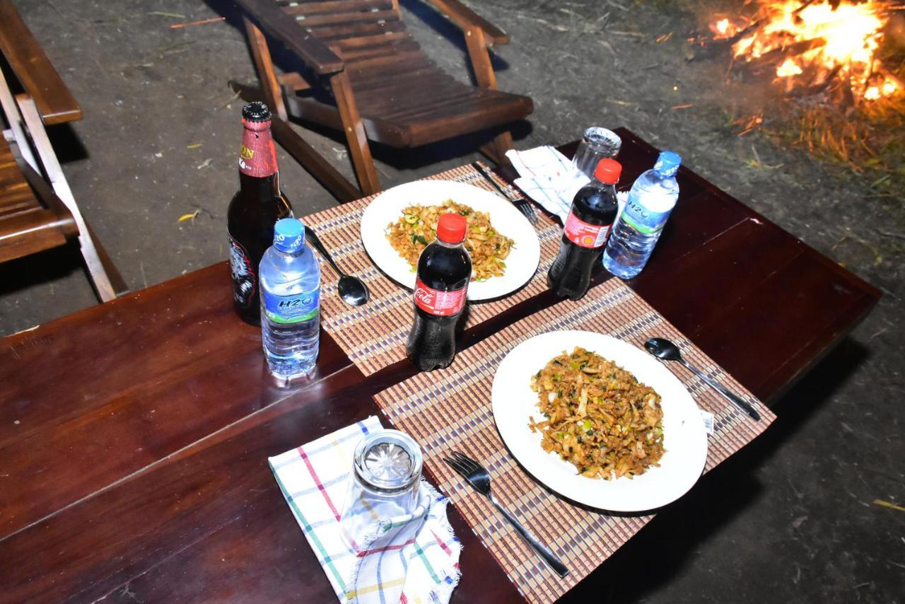 Canal Side Safari Resort Удавалаве Екстер'єр фото